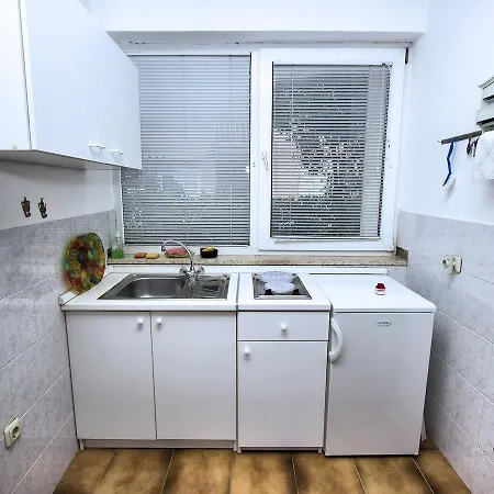 Tin Apartment